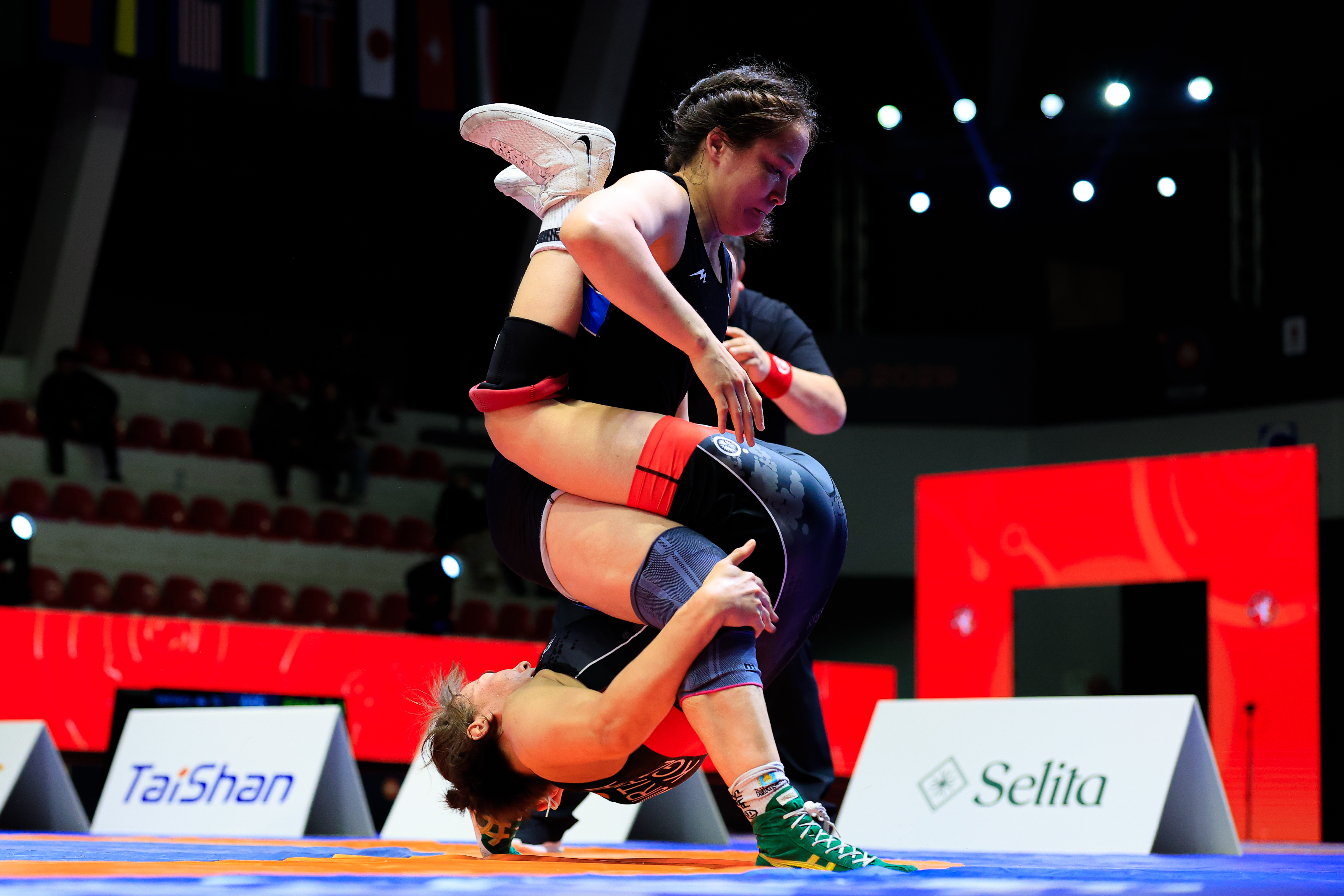 Zhamila BAKBERGENOVA (KAZ)