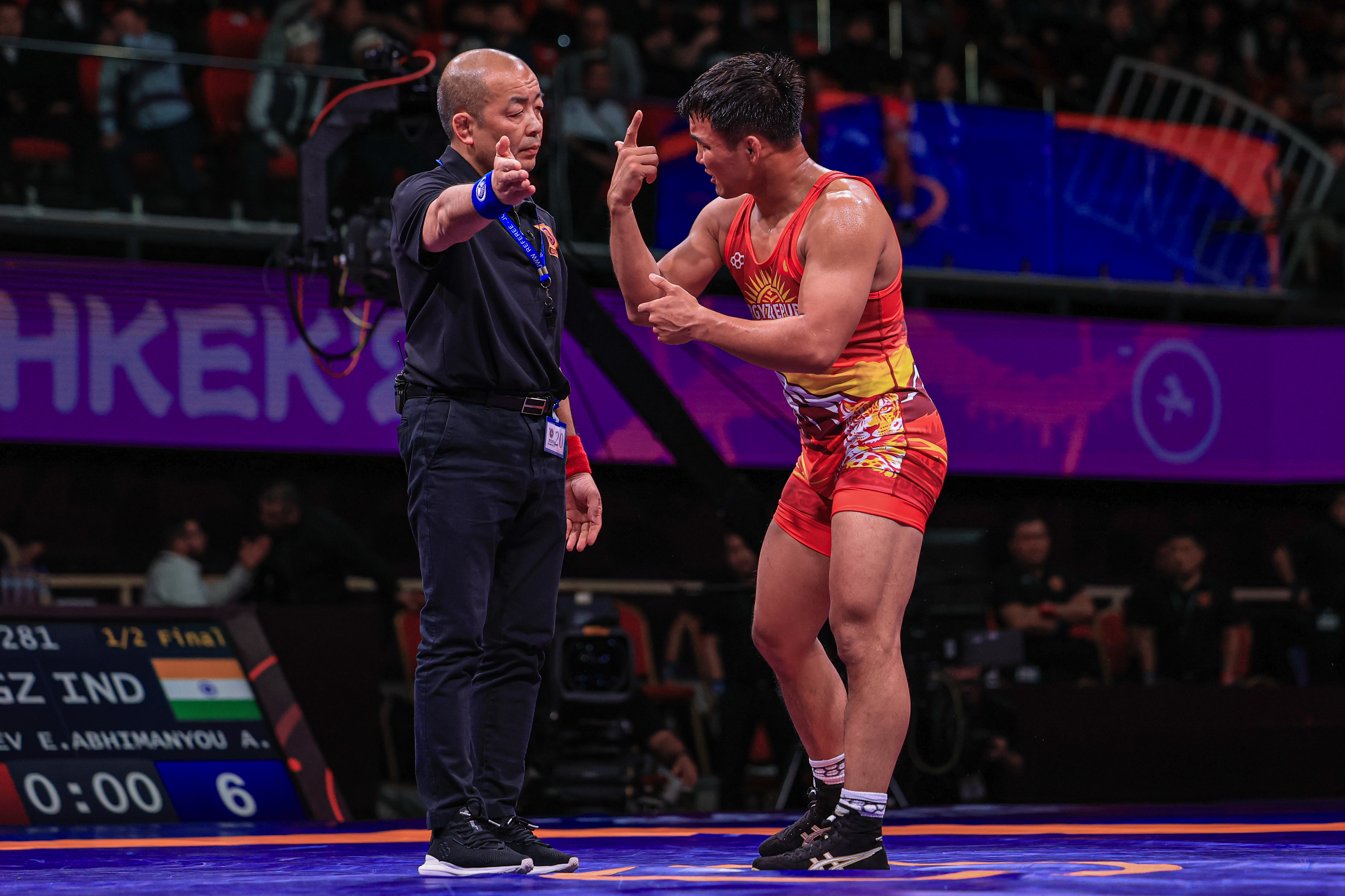 Ernazar AKMATALIEV (KGZ)