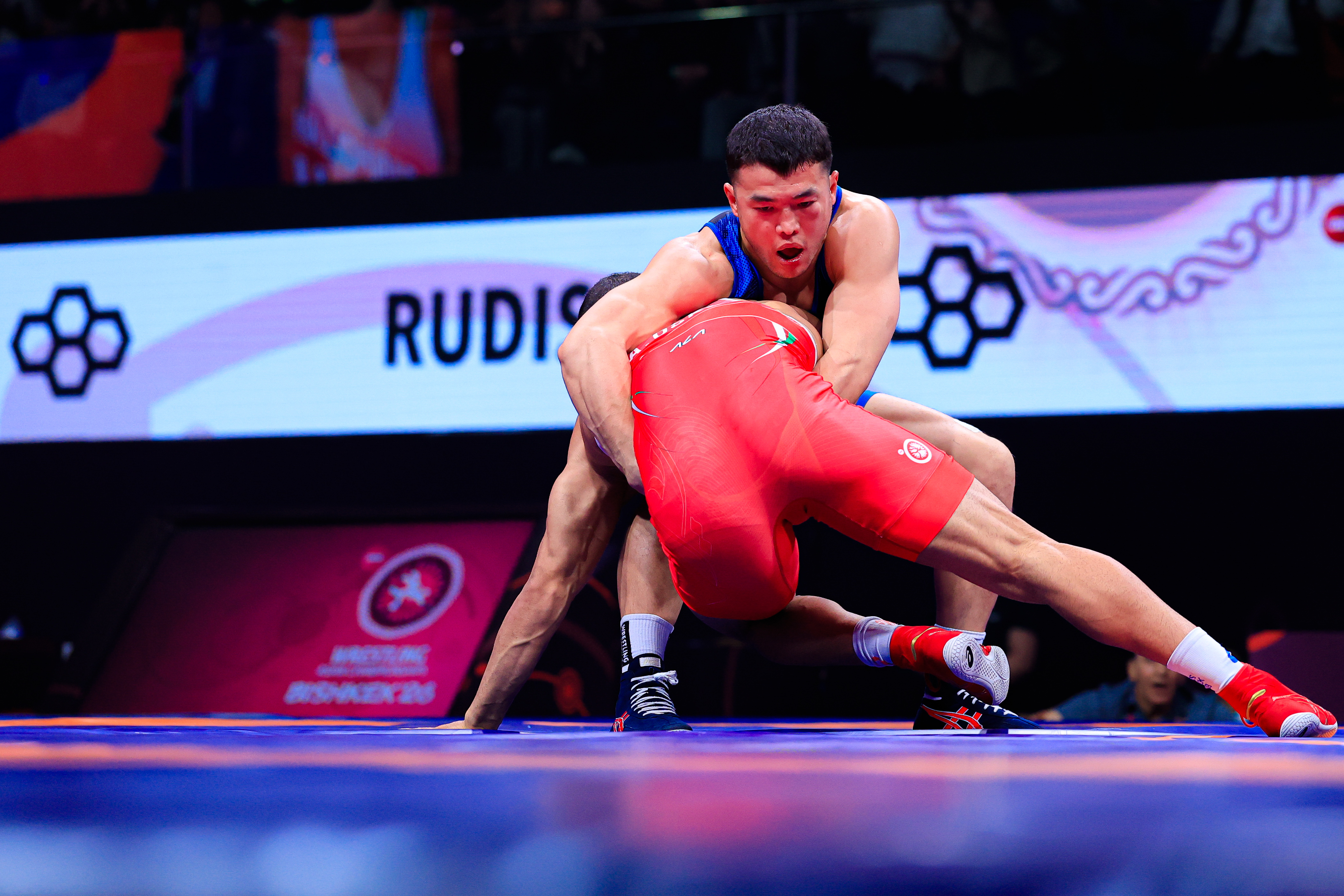 Akzhol MAKHMUDOV (KGZ)