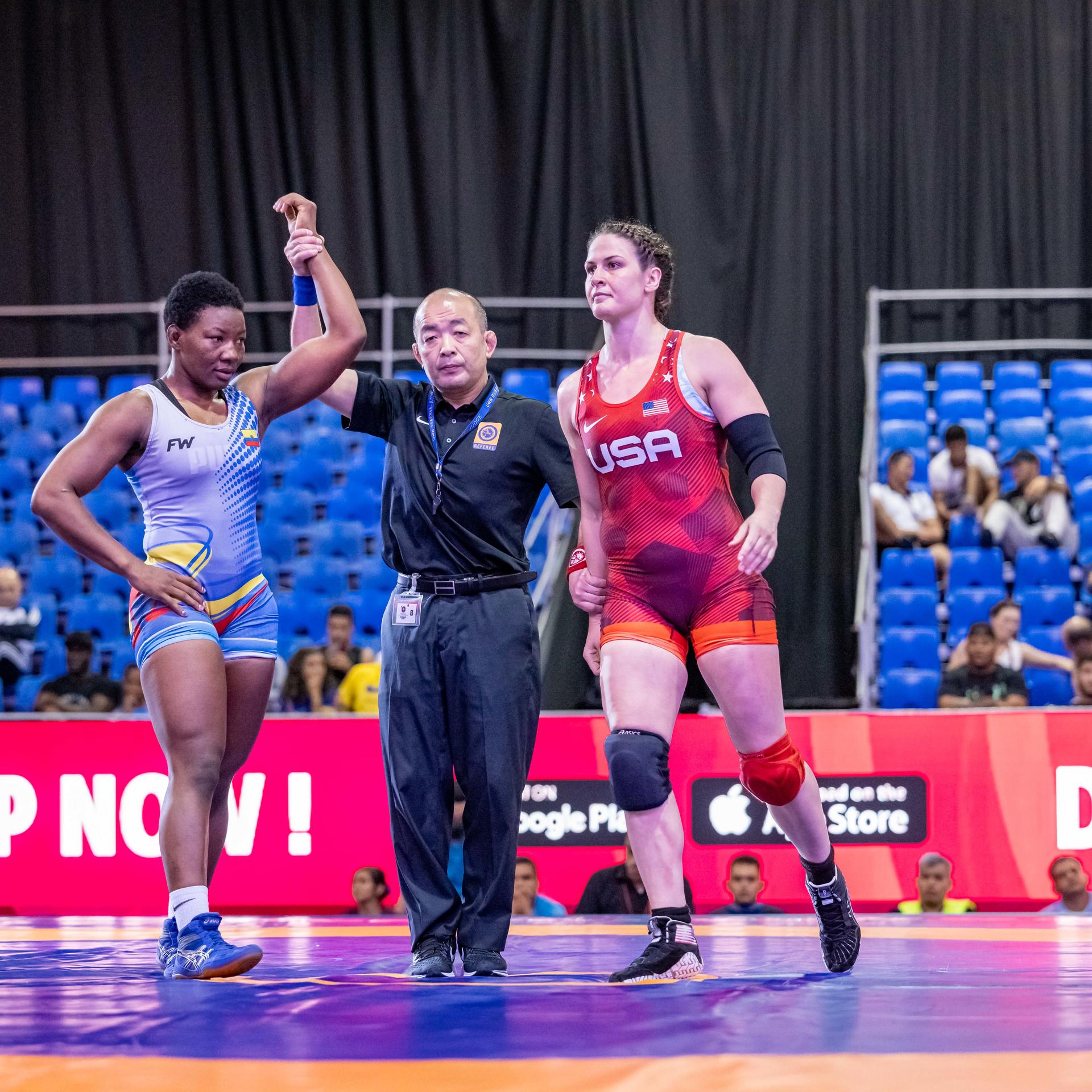 Gray falls as Ecuador wins 2 golds; Dake dominant at PanAms