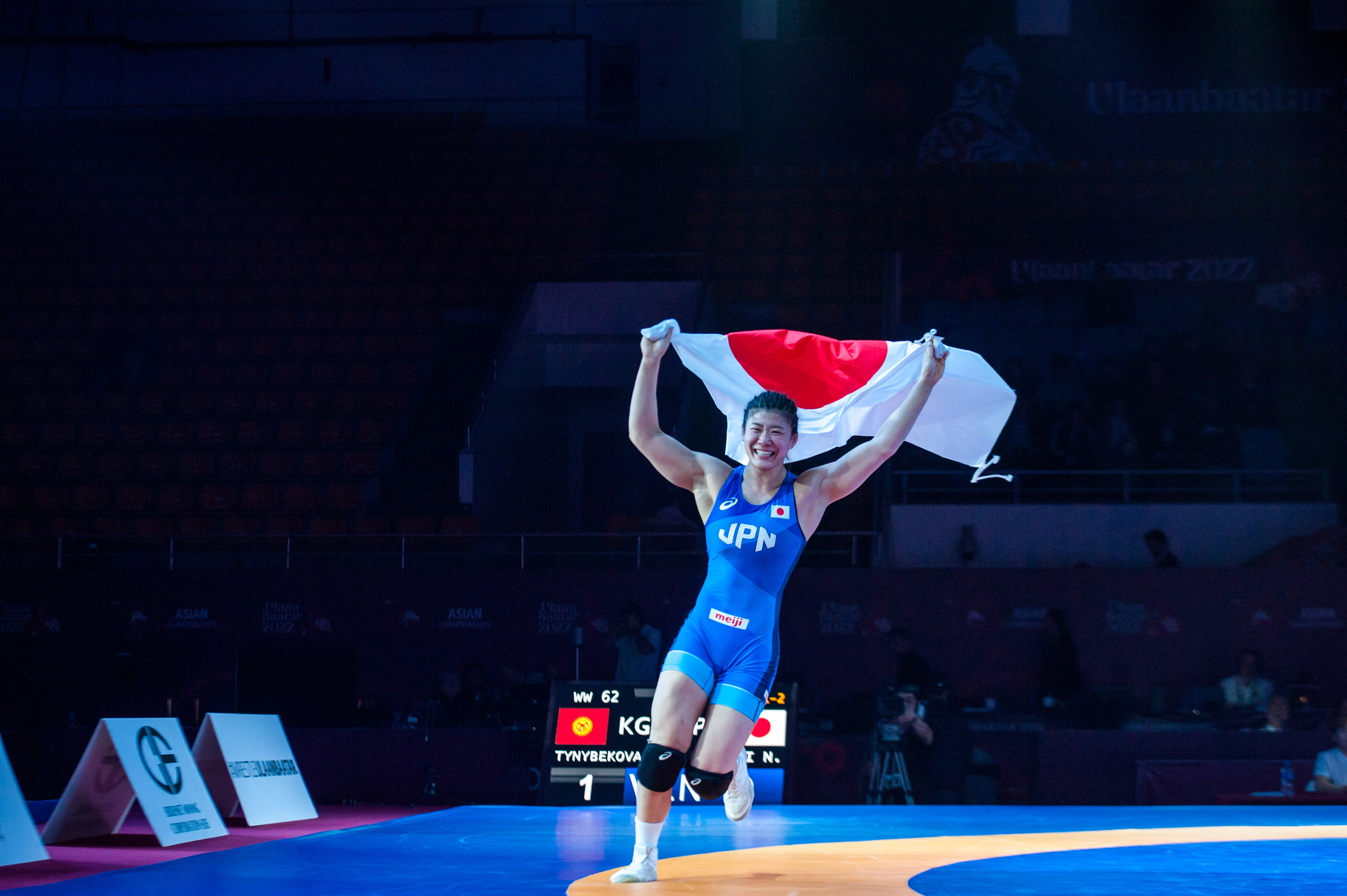 Nonoka OZAKI (JPN) defeated world champion Aisuluu TYNYBEKOVA (KGZ