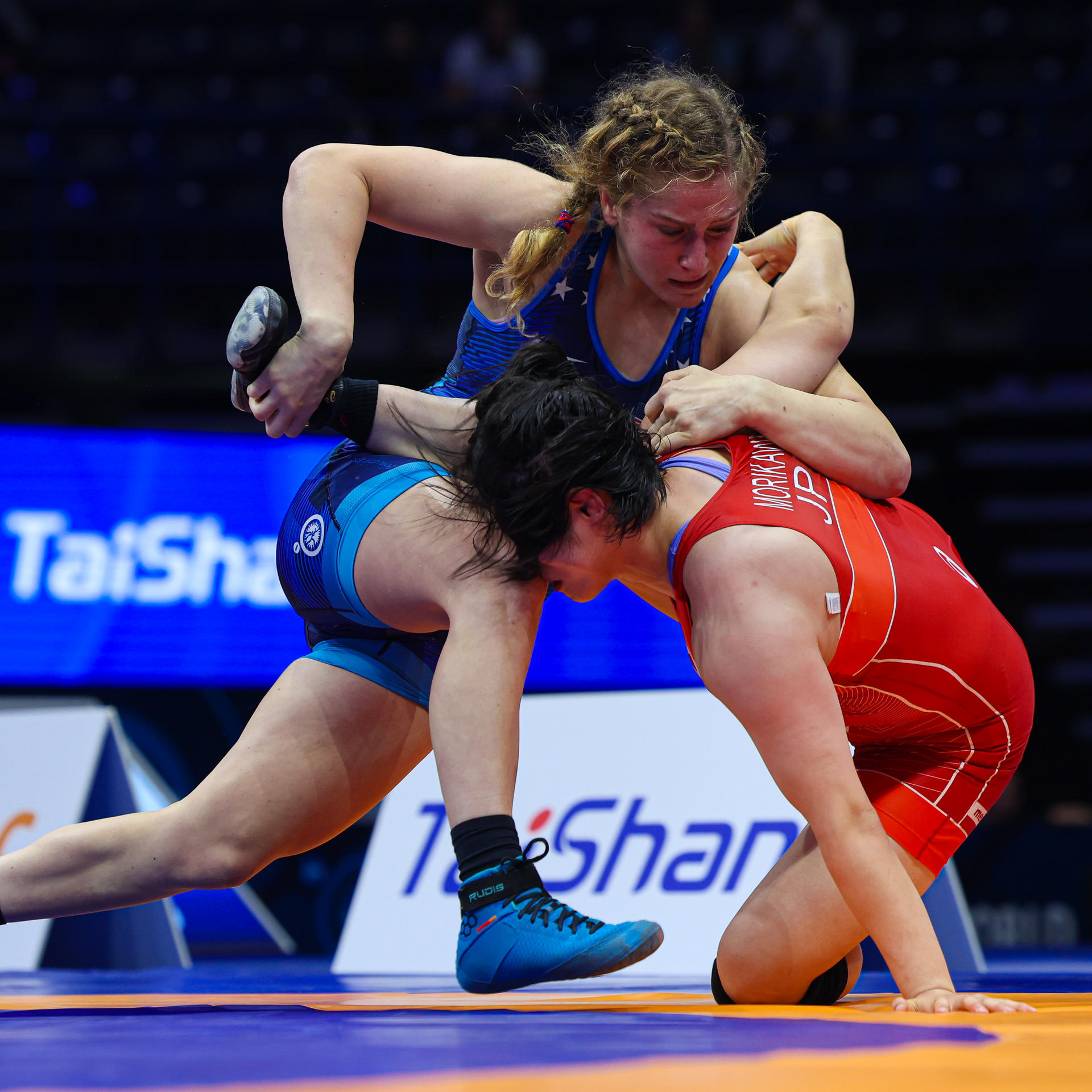 Who are the 15 youngest wrestlers heading to the Paris 2024 Games?