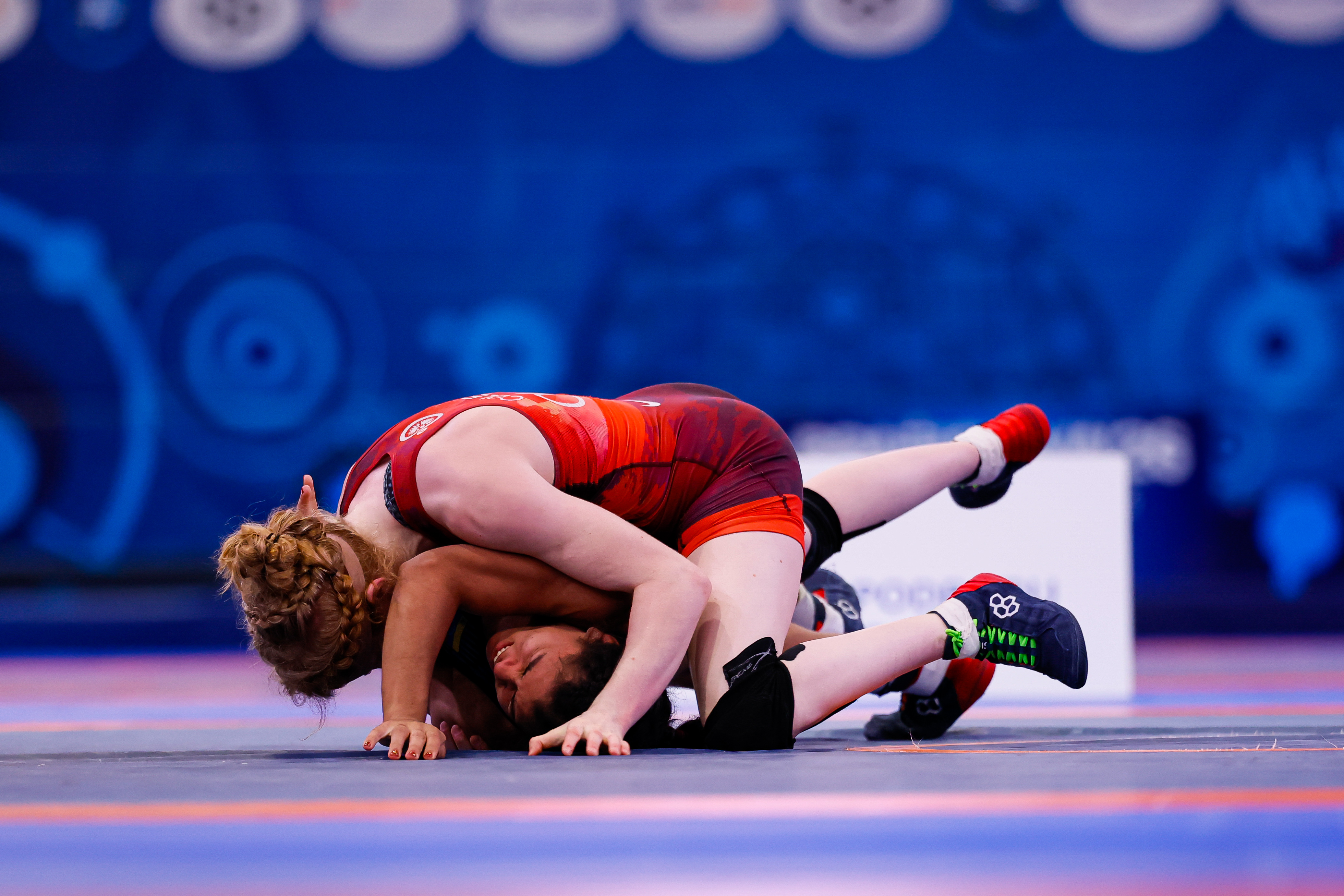 Wrestling Kaura COLES (CAN)