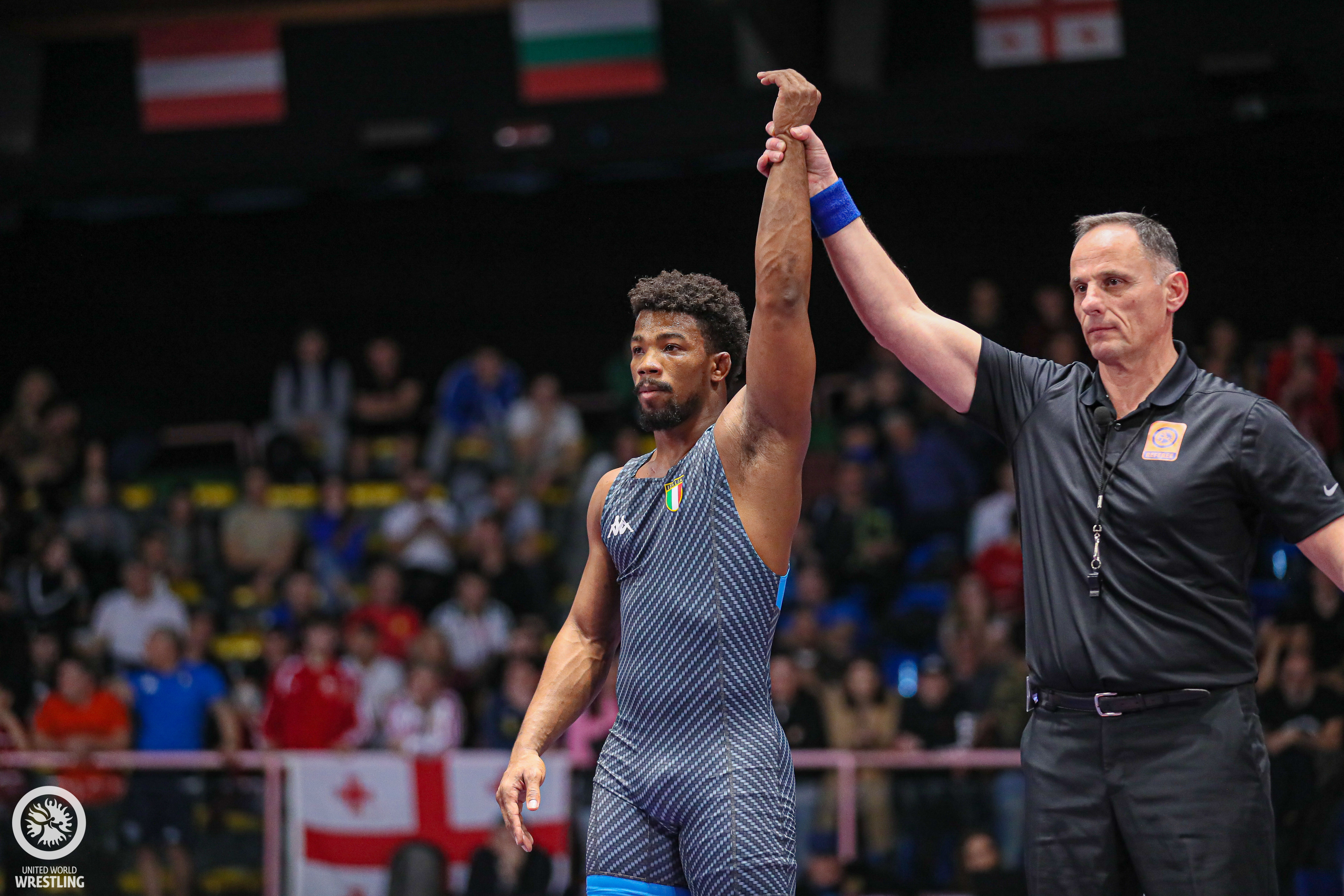 /article/chamizo-and-gazimagomedov-collide-sundays-european-finals.Click to read full article.