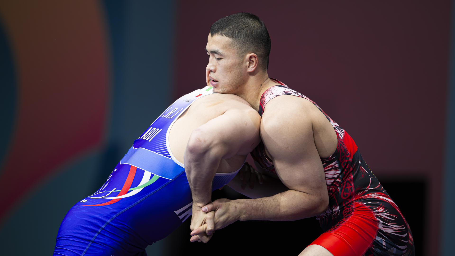 /article/muhamet-malo-2026-wrestling-day-5-live-updates-makhmudov-lolua-action.Click to read full article.