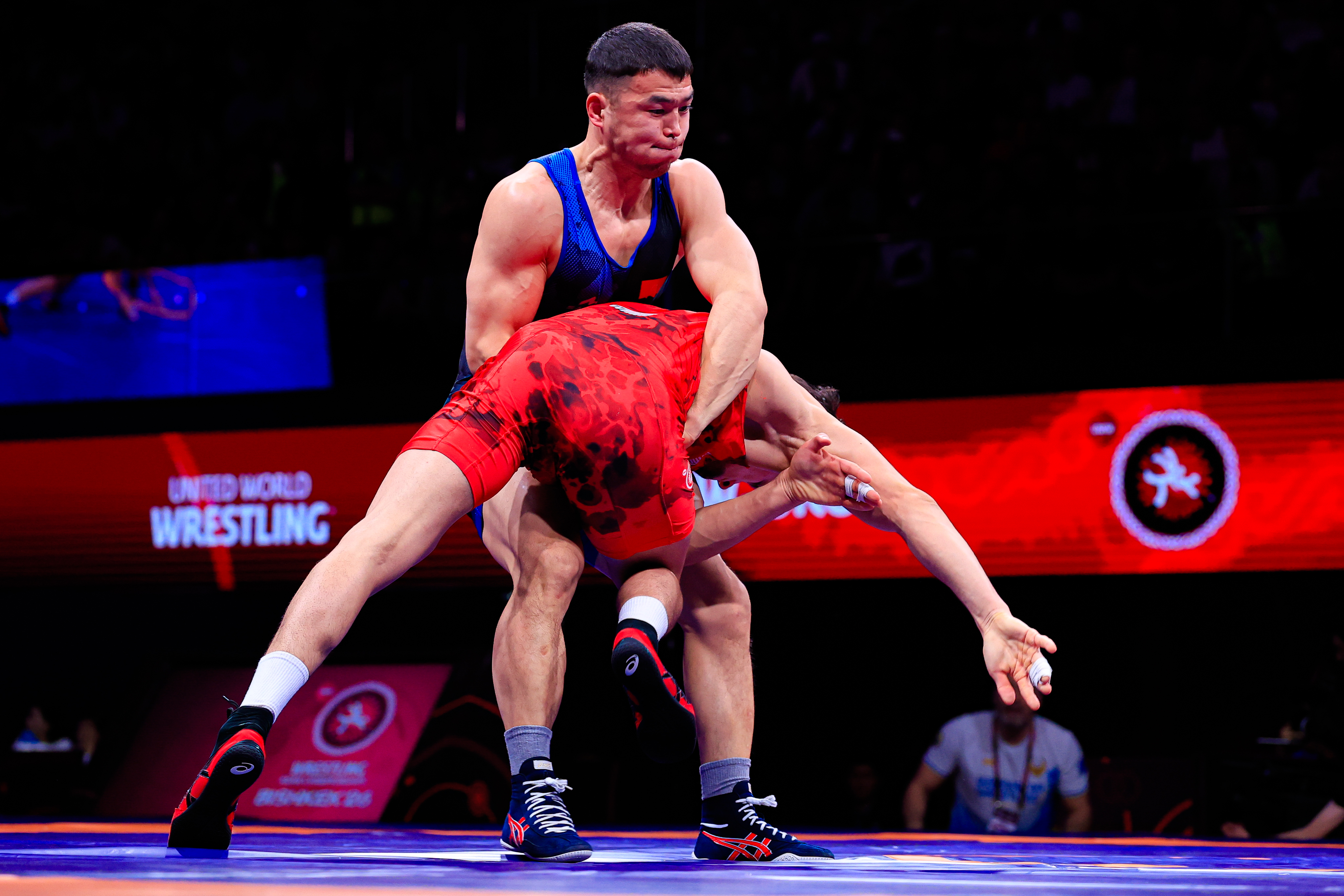 Akzhol MAKHMUDOV (KGZ)